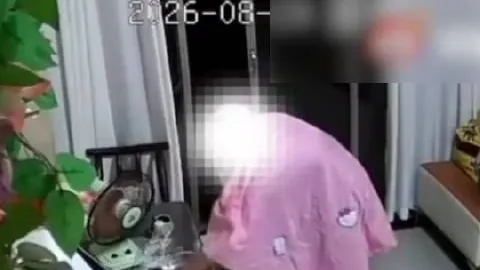 曼联球星助力家乡抗洪：布兰卡率法队义赛登场足球竞技风云录-新浪网